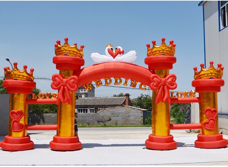 东山红色婚庆气模拱门